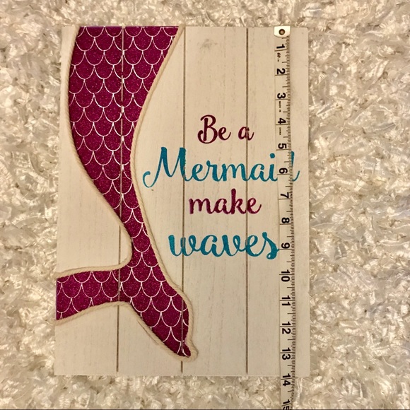 Mermaid Art Piece  NEW - Picture 3 of 5